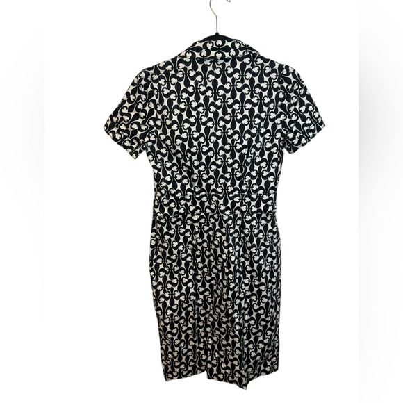 Club Monaco Fleur De Lis Retro Short Sleeve Button Front Dress - Picture 2 of 7